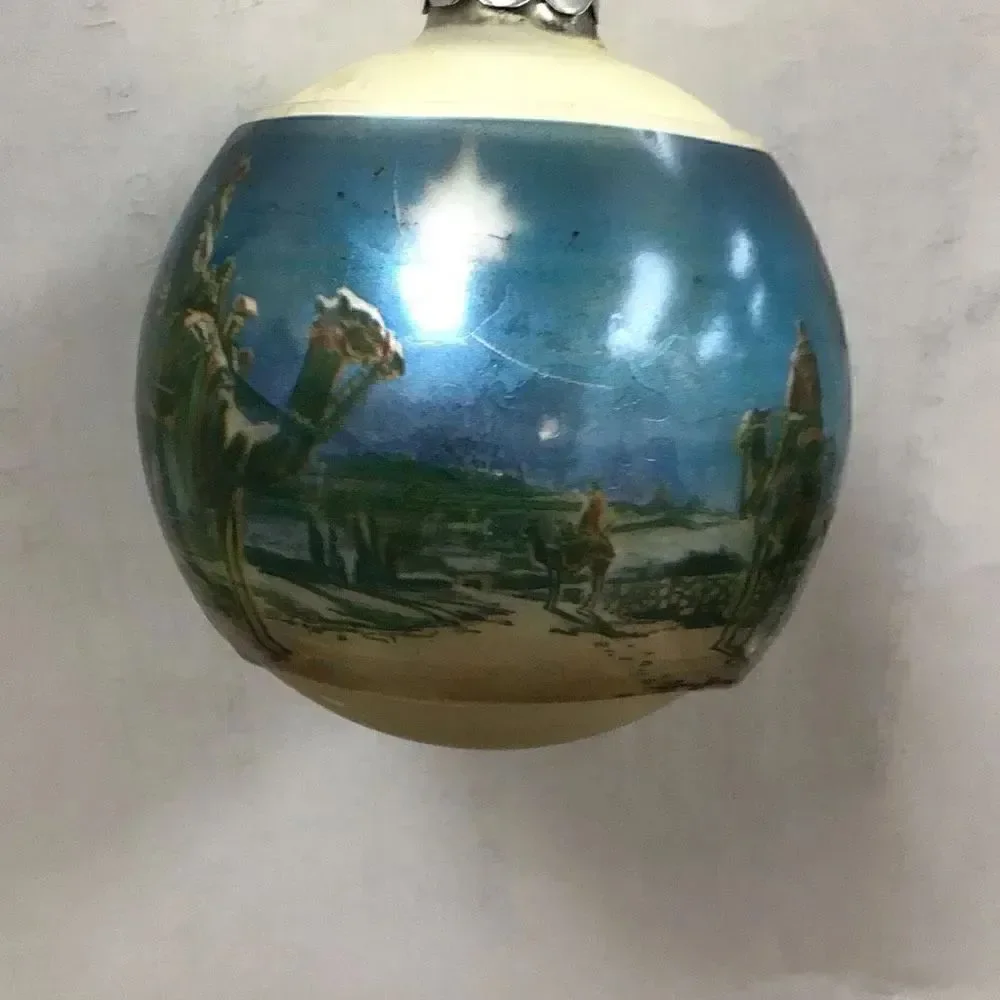 Vintage 1970s Christmas past collection, Wiseman going to see Jesus ornament by